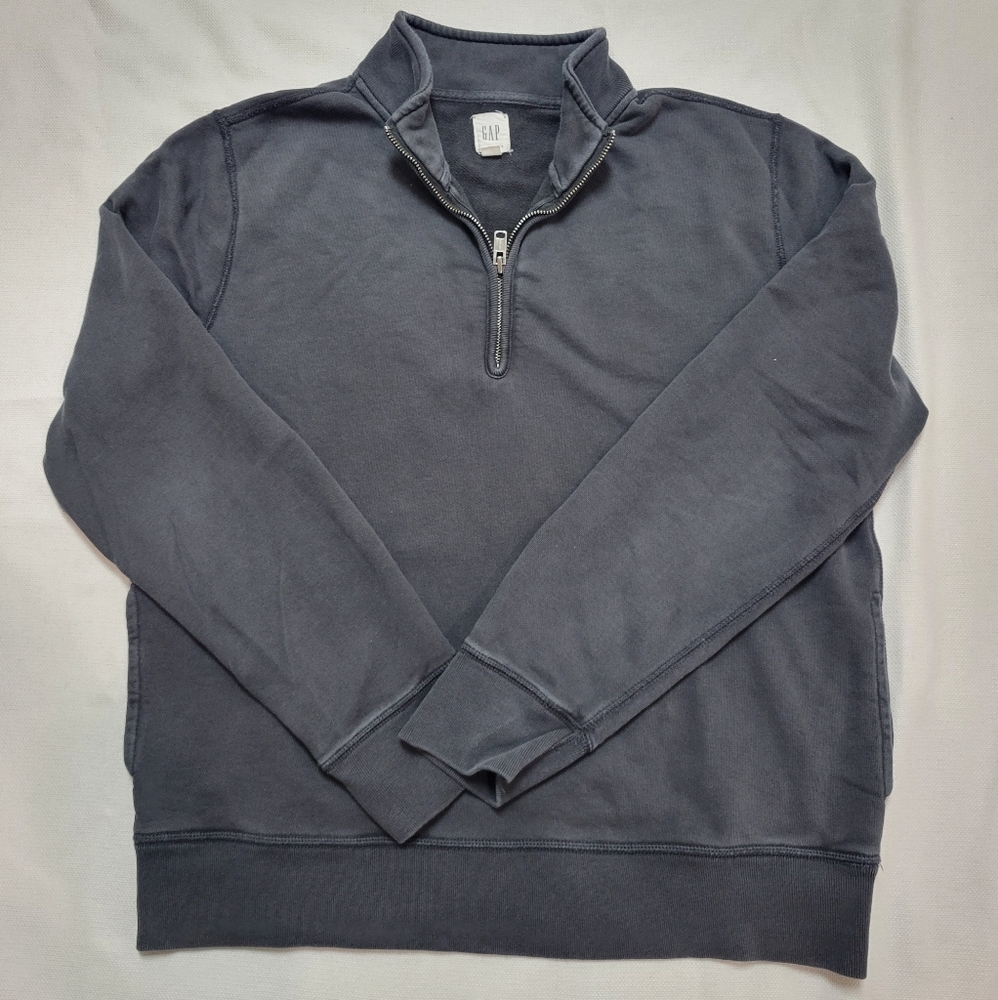 Gap men half zip sweater with pockets